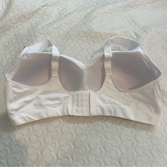 NWT Vanity Fair Bra White 3XL Women’s Comfy Wireless Plus Size Everyday - Picture 4 of 6